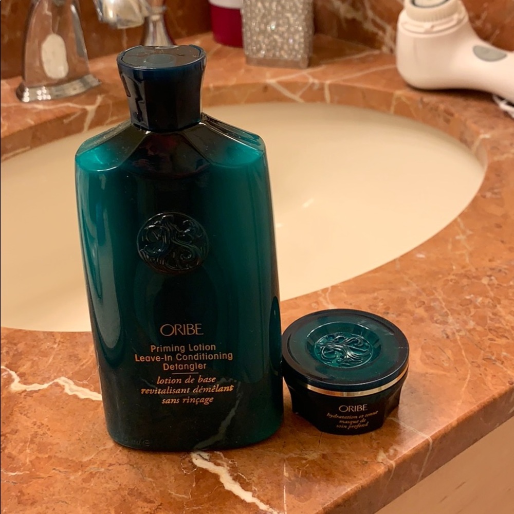 Oribe leave in conditioner